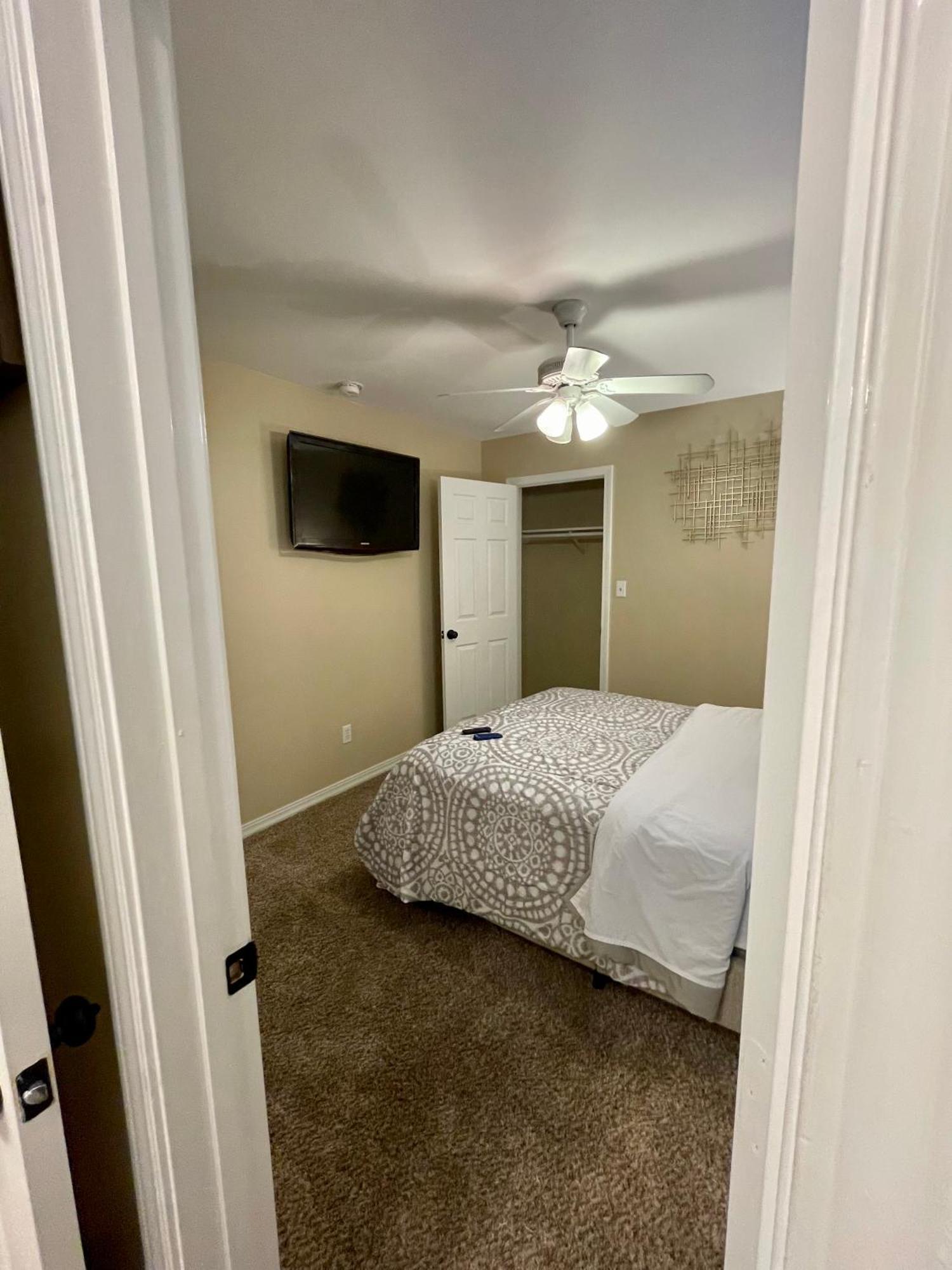 Bayou And Beyond: The Perfect Stay Monroe Exterior photo